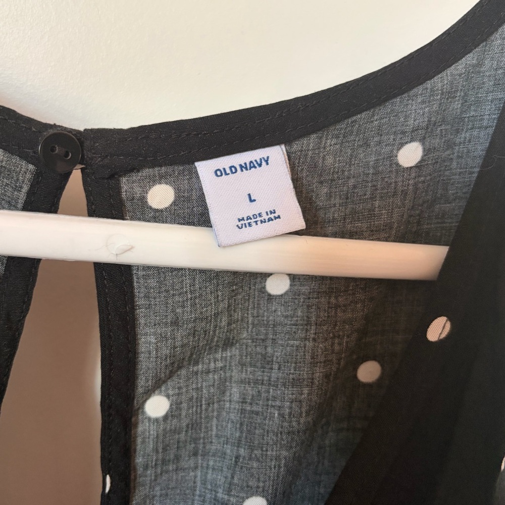 Old Navy Black Polka Dot Sleeveless Jumpsuit, Size Large - Picture 3 of 8